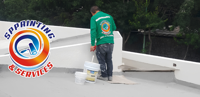 Pintores de casas CDMX preparando muros para renovar